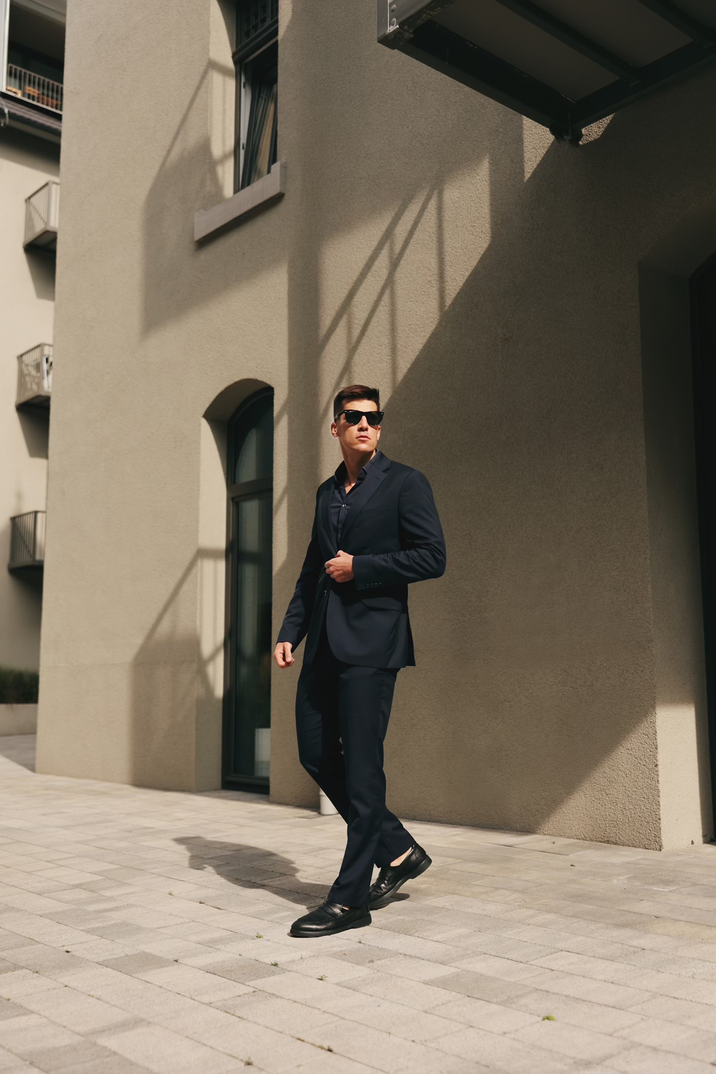 garnitur slim fit