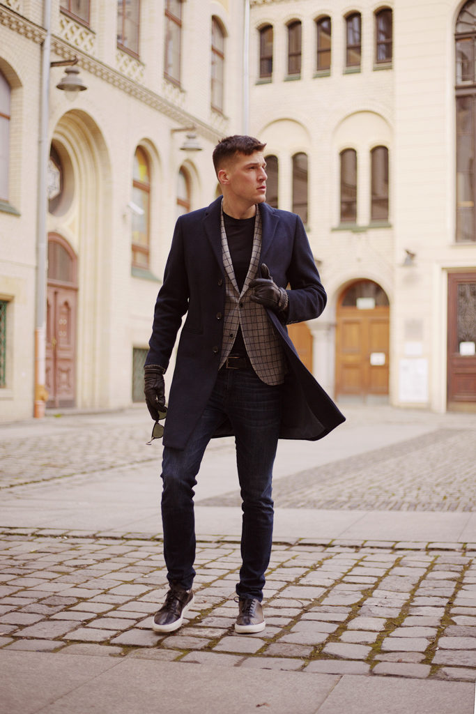 Checkered Men’s Blazer