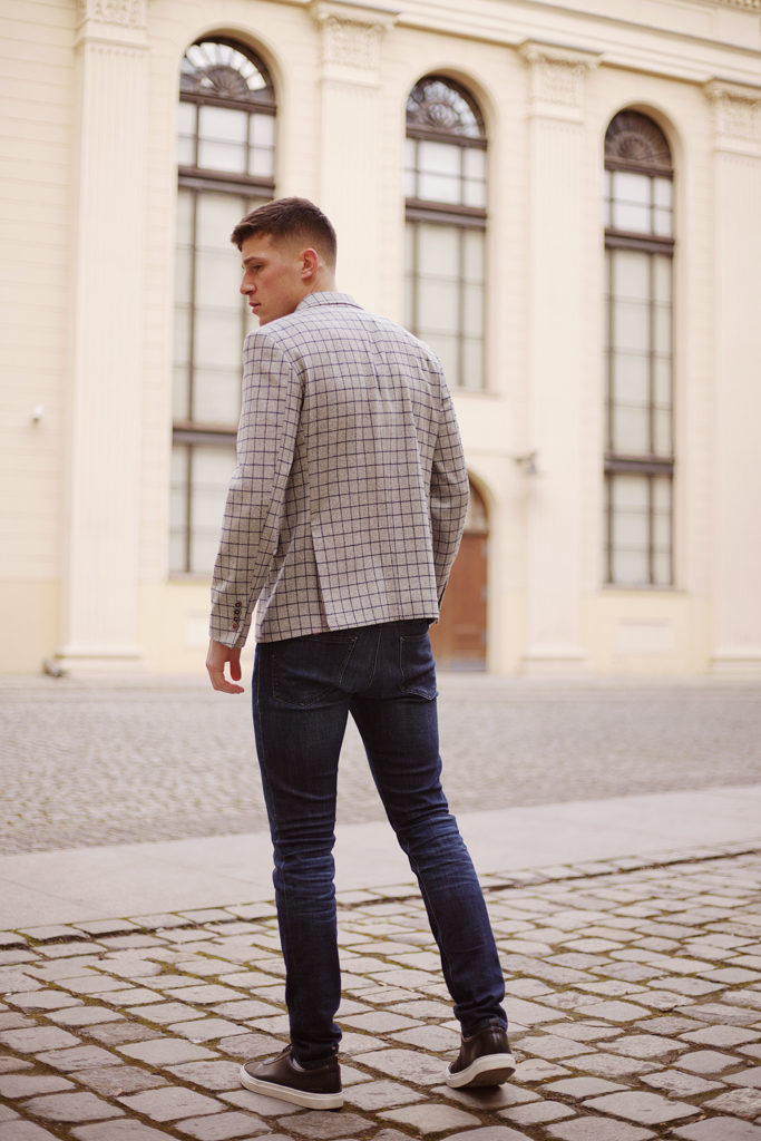 Checkered Men’s Blazer